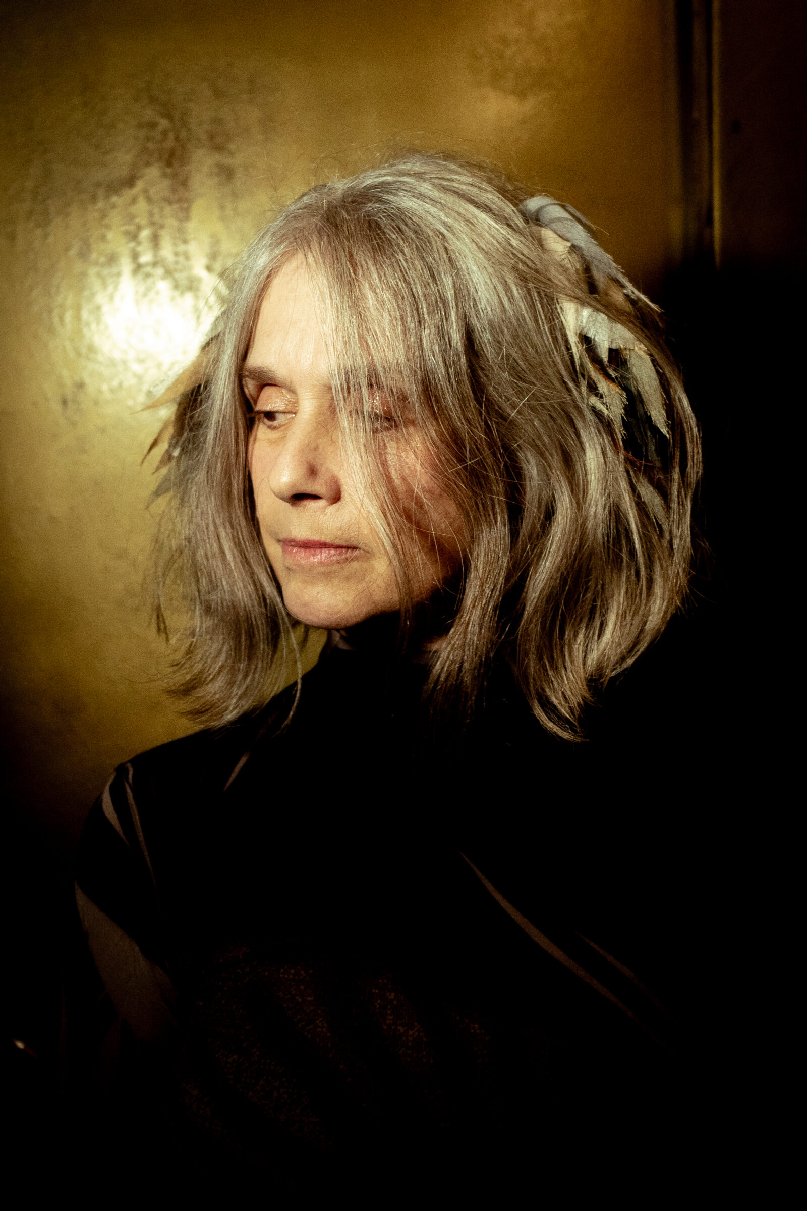 x-julian-lona-1600x2400.jpg